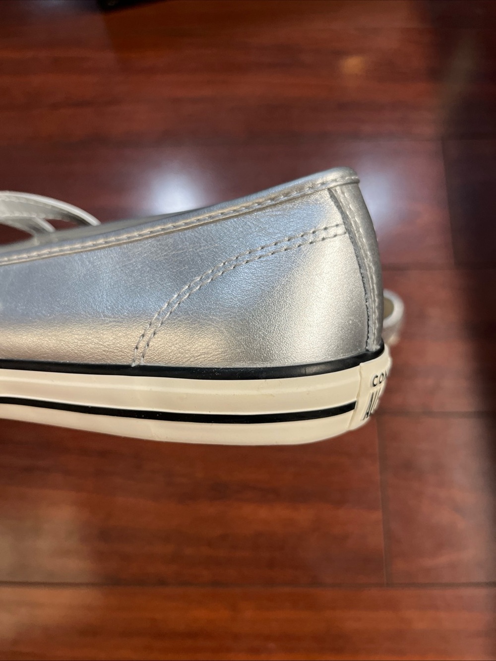 Womens 9 Converse Dainty Mary Jane OX Slip On Silver Leather A12201C HALF BOX - Picture 9 of 16